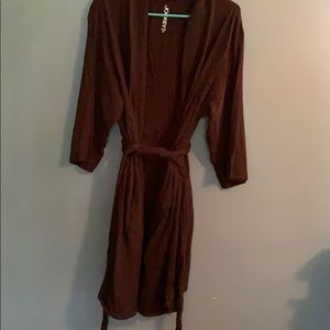Short Robe